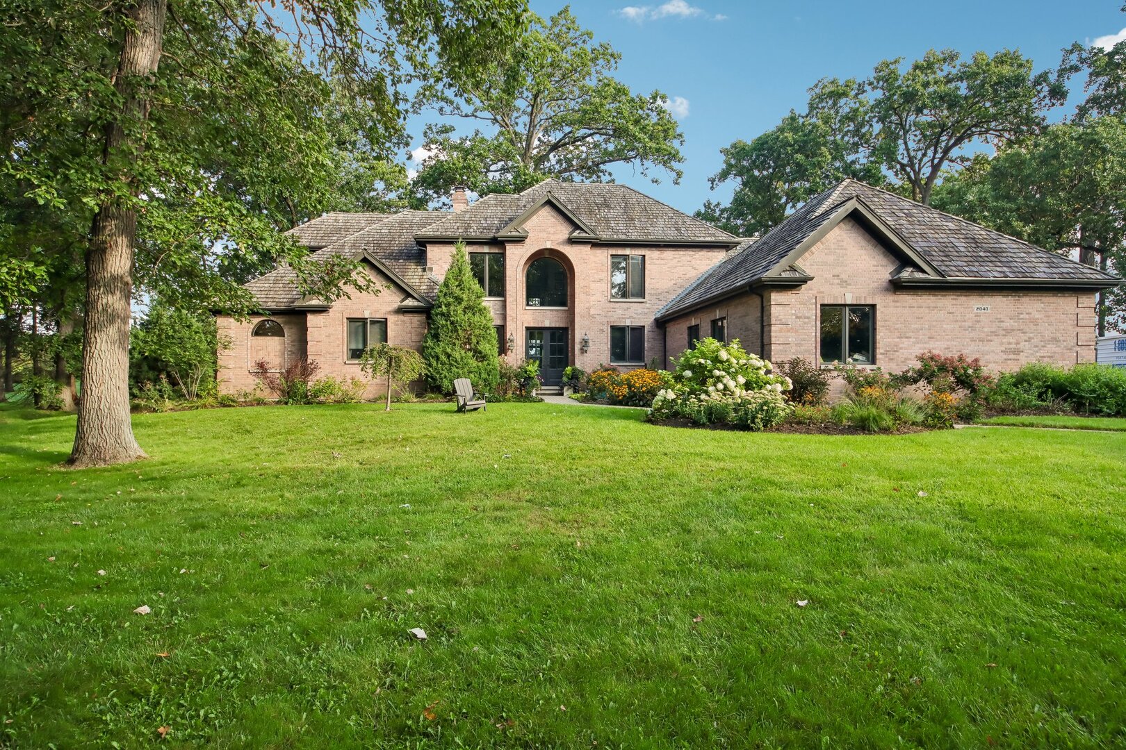 12774377 Property Photo 1