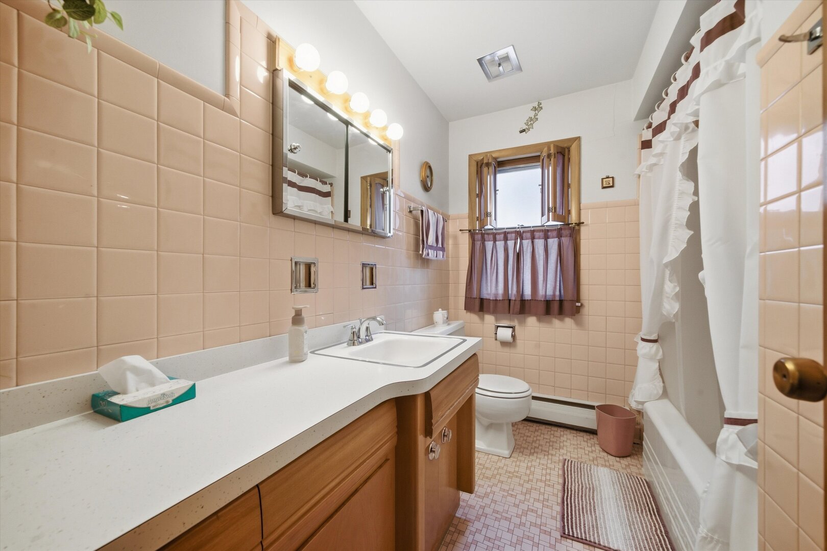 6221 S Tripp Avenue Property Photo 17