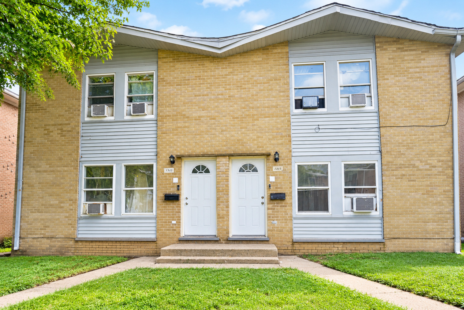 1313 Broadway Avenue Property Photo 1