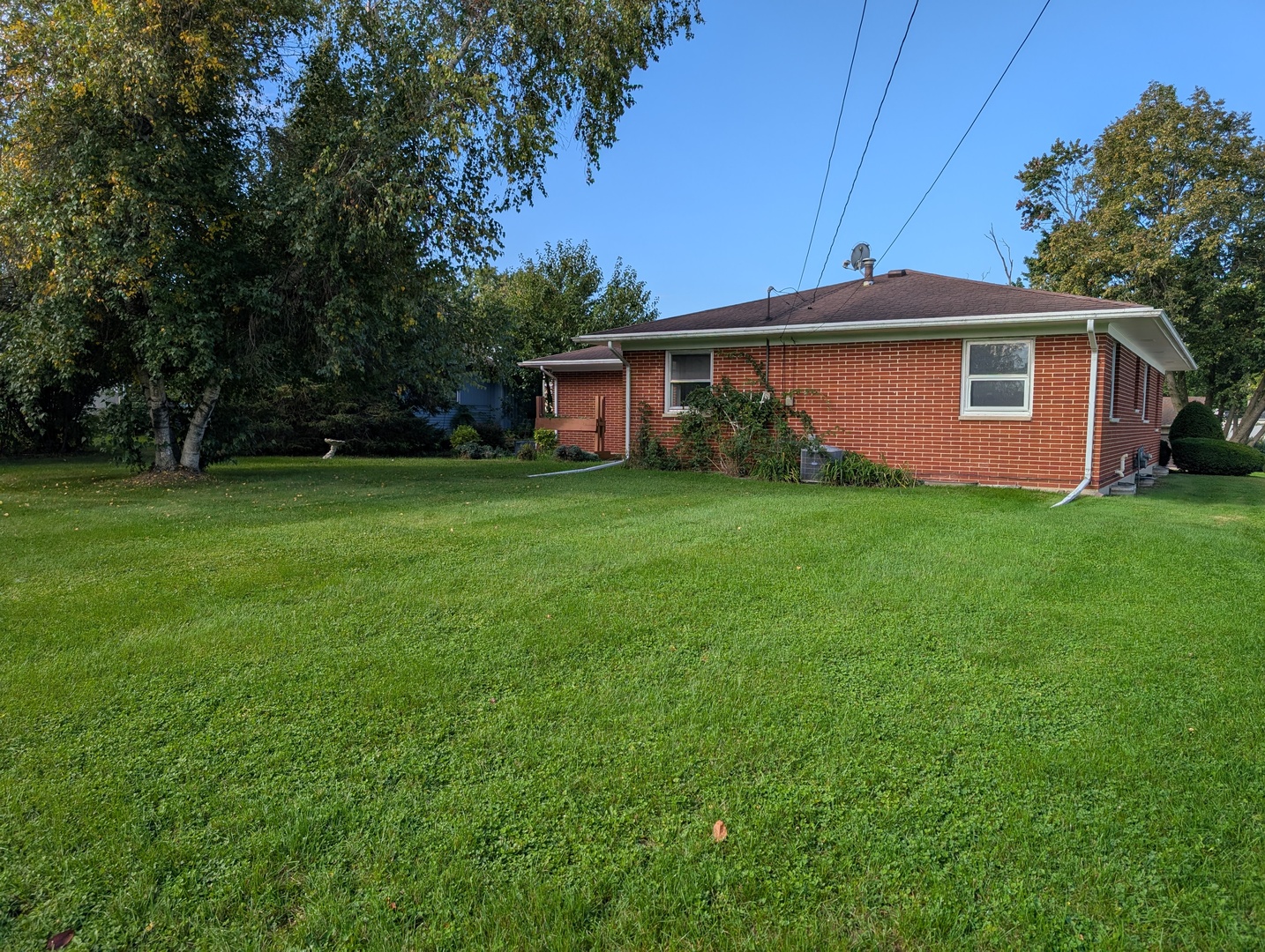 1364 Empire Court Property Photo 1
