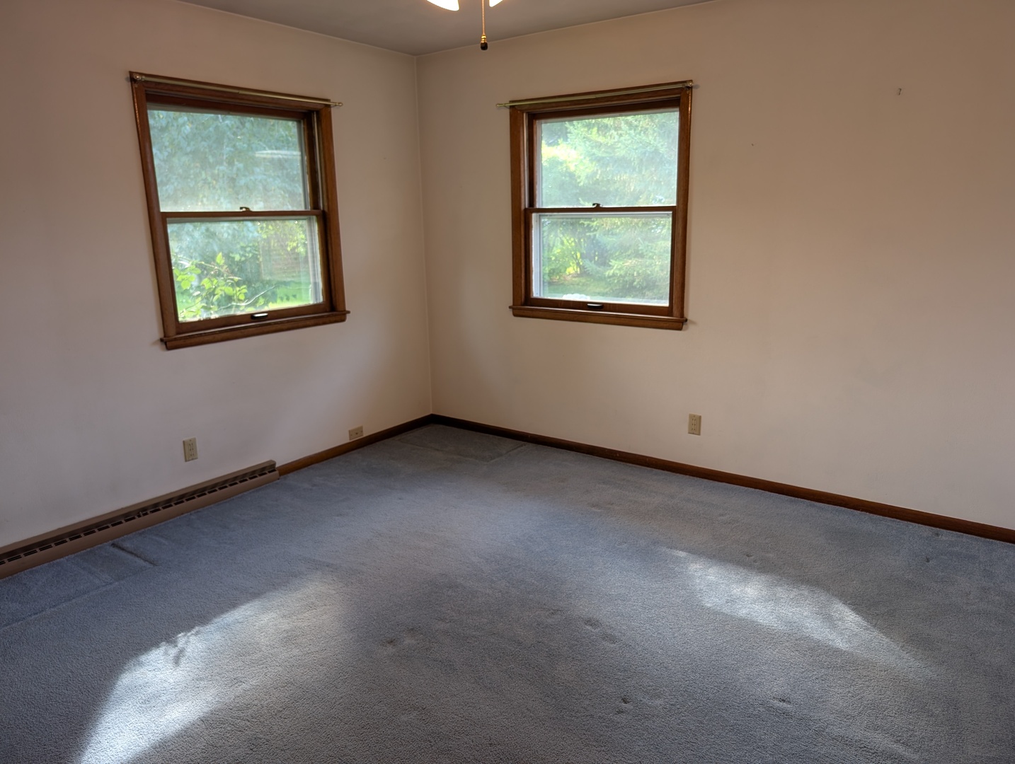 1364 Empire Court Property Photo 18