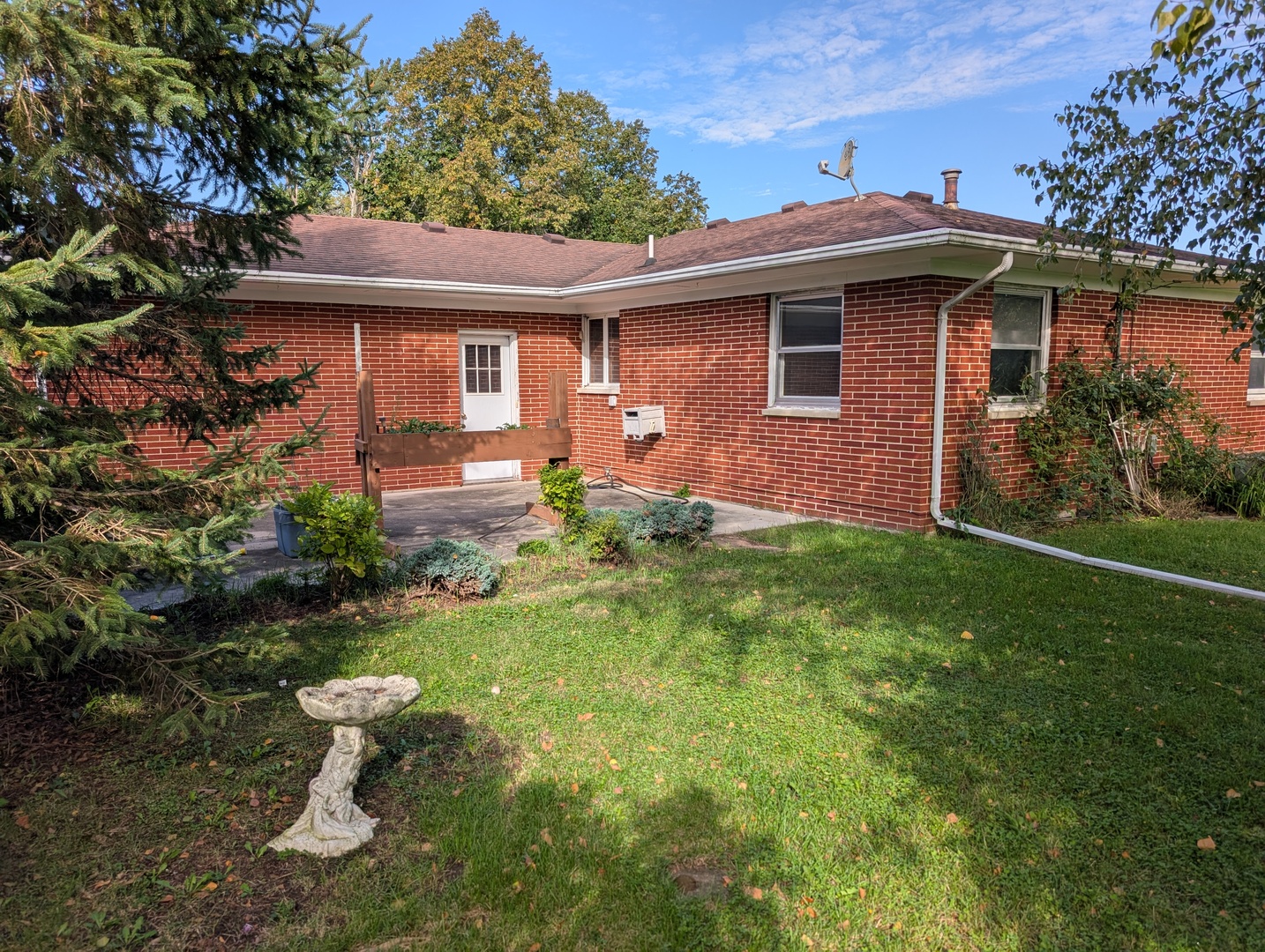 1364 Empire Court Property Photo 21