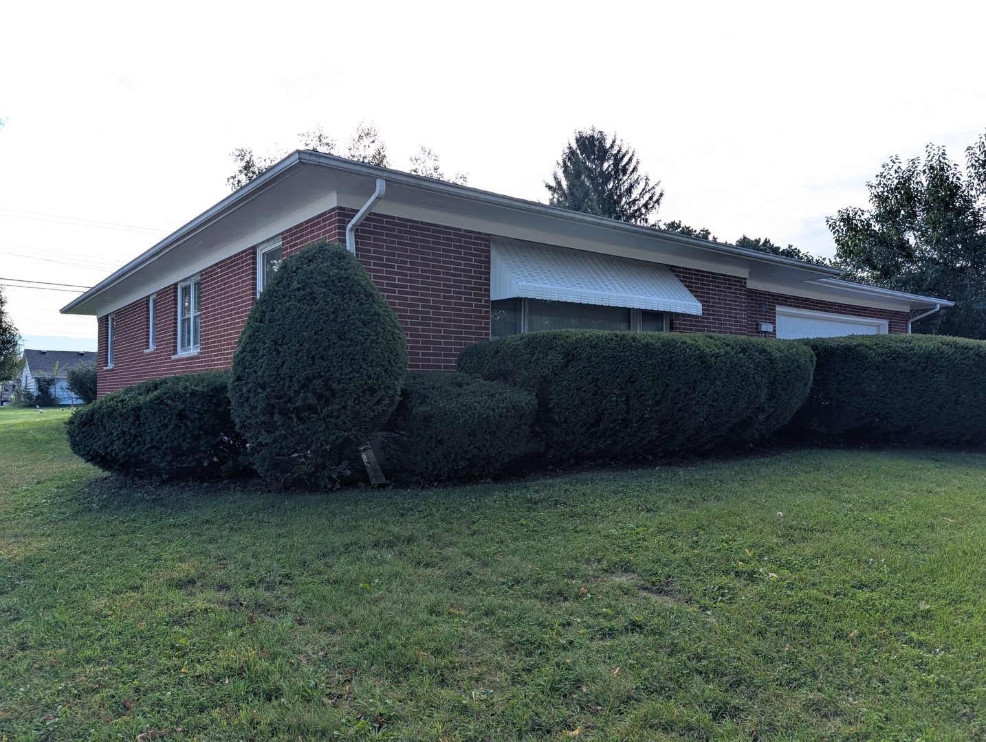 1364 Empire Court Property Photo 24