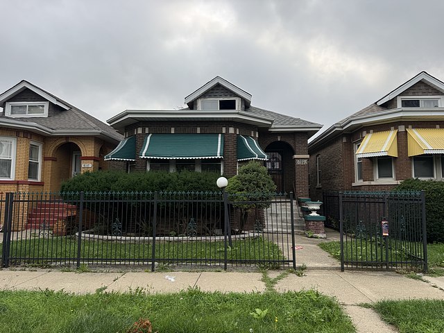 8119 S Wolcott Avenue Property Photo 1