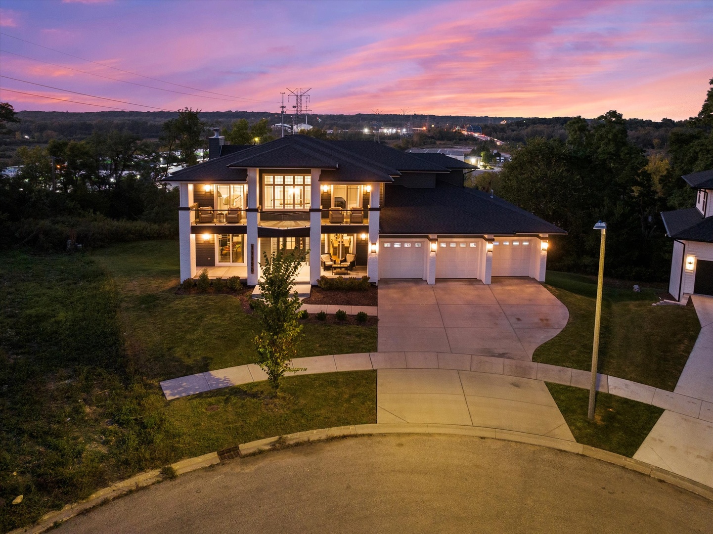 11120 Tuscany Court Property Photo 4