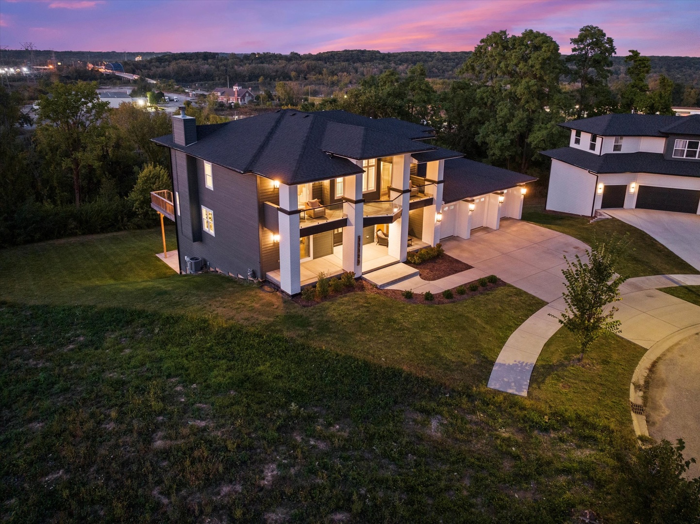 11120 Tuscany Court Property Photo 5