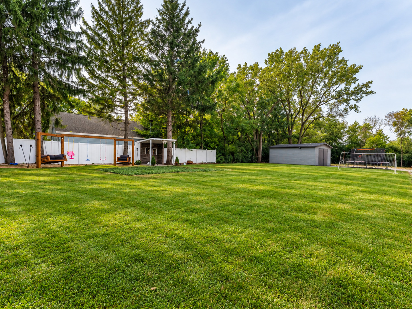 8454 S 85th Court Property Photo 43