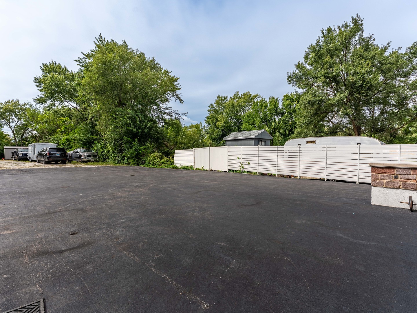 8454 S 85th Court Property Photo 44