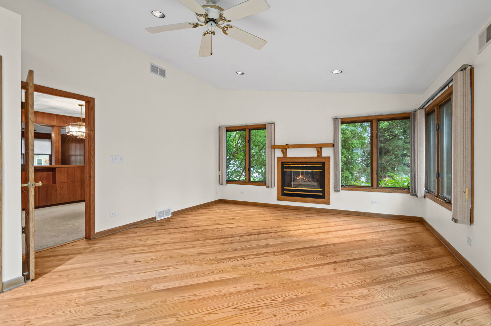 1026 Spafford Street Property Photo 5