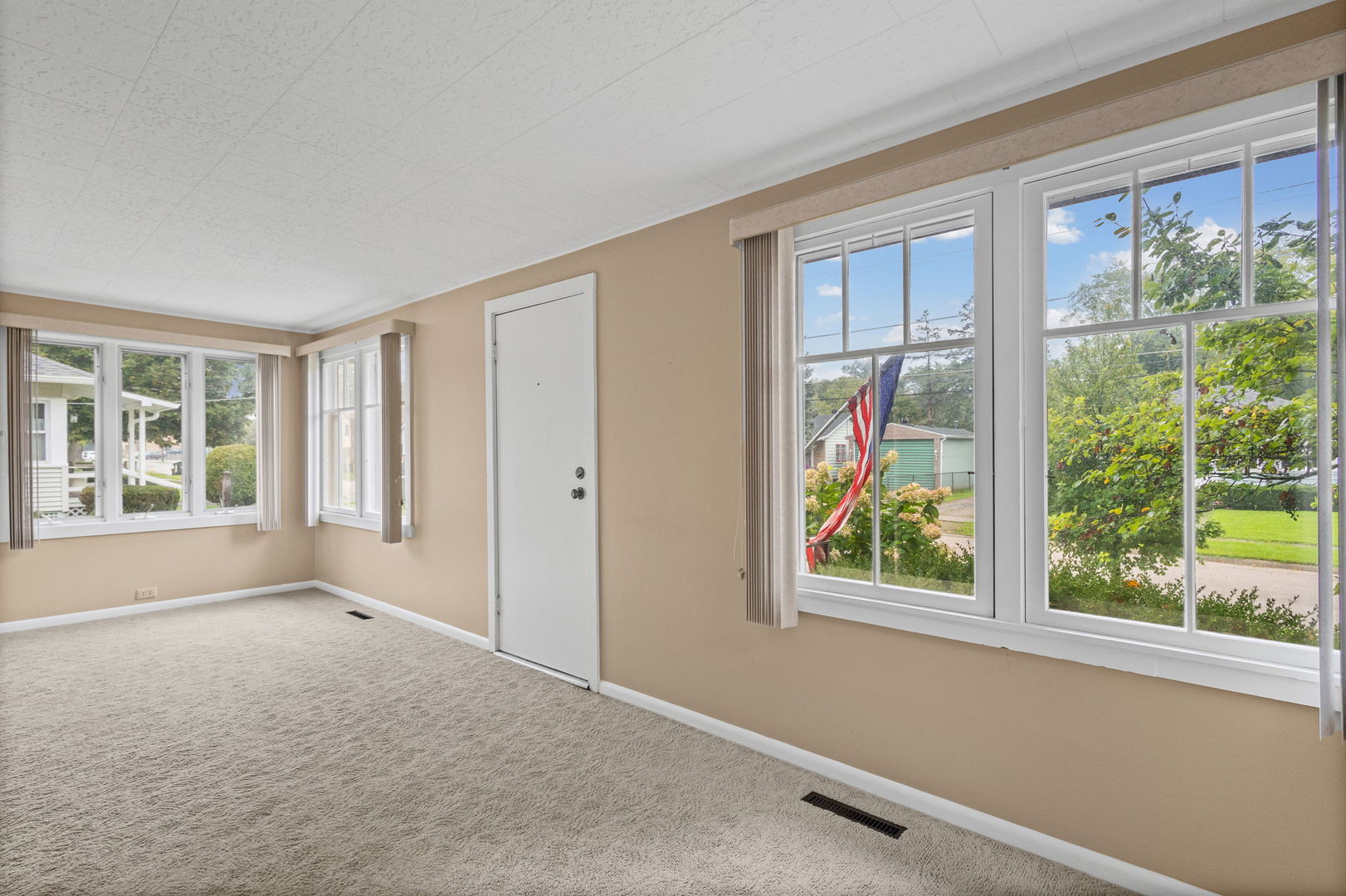 1026 Spafford Street Property Photo 18
