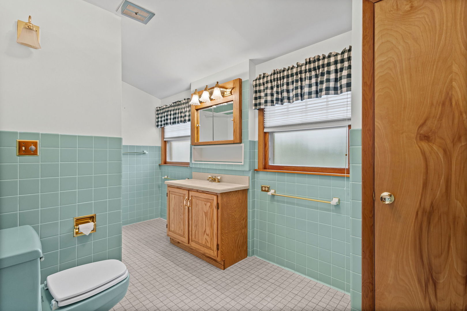 1026 Spafford Street Property Photo 27
