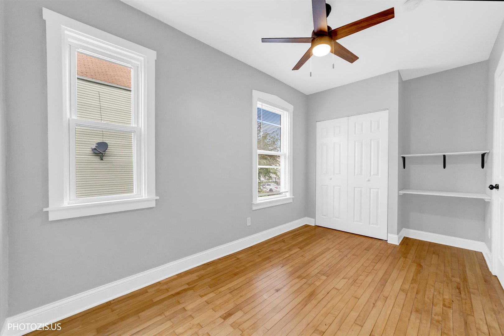 2238 N Lorel Avenue Property Photo 26