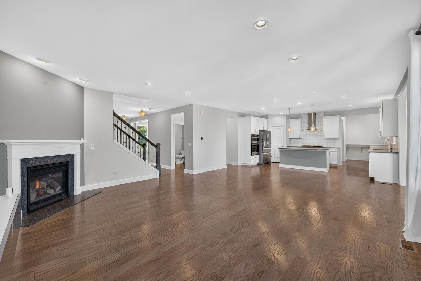 4319 Plantree Road Property Photo 8