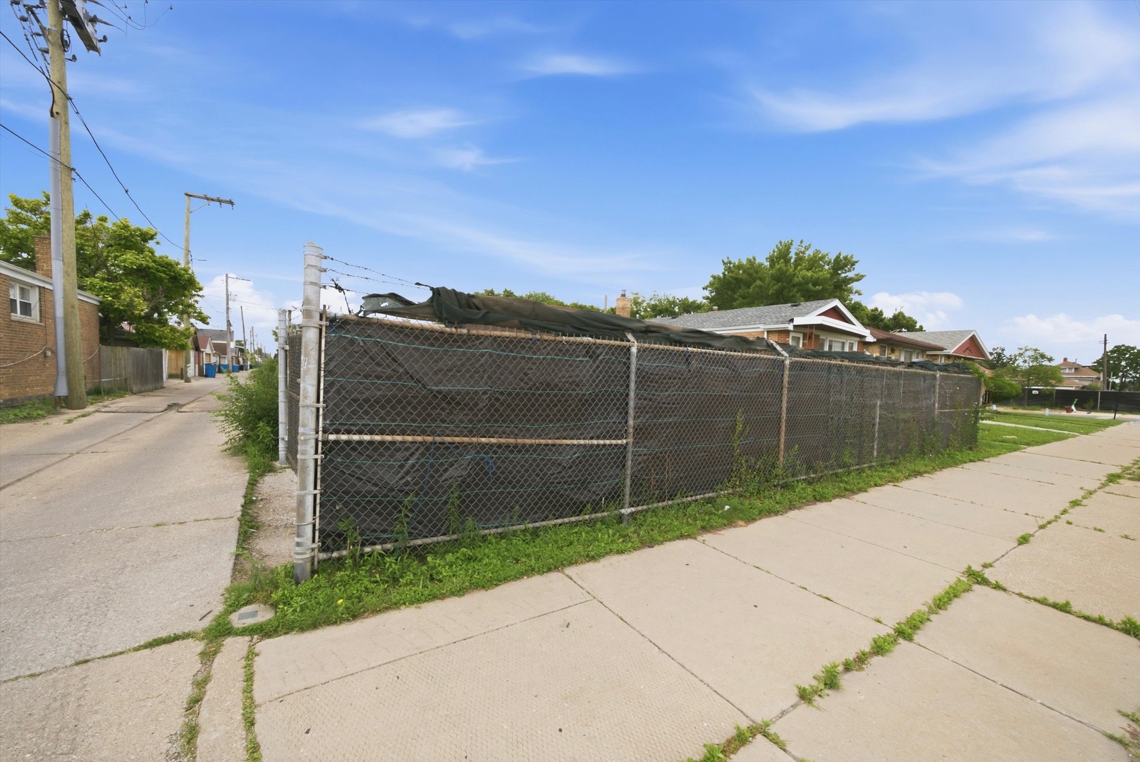 2849-2851 W 51st Street Property Photo 6