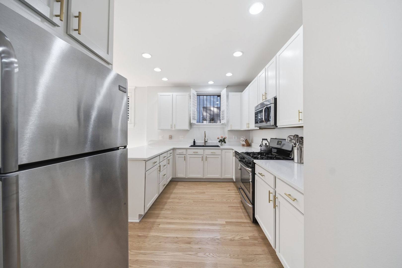 12774460 Property Photo 13