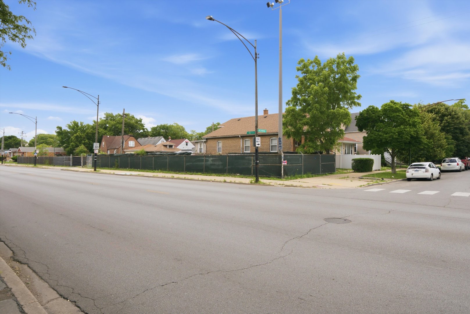 5101 S Richmond Street Property Photo 6