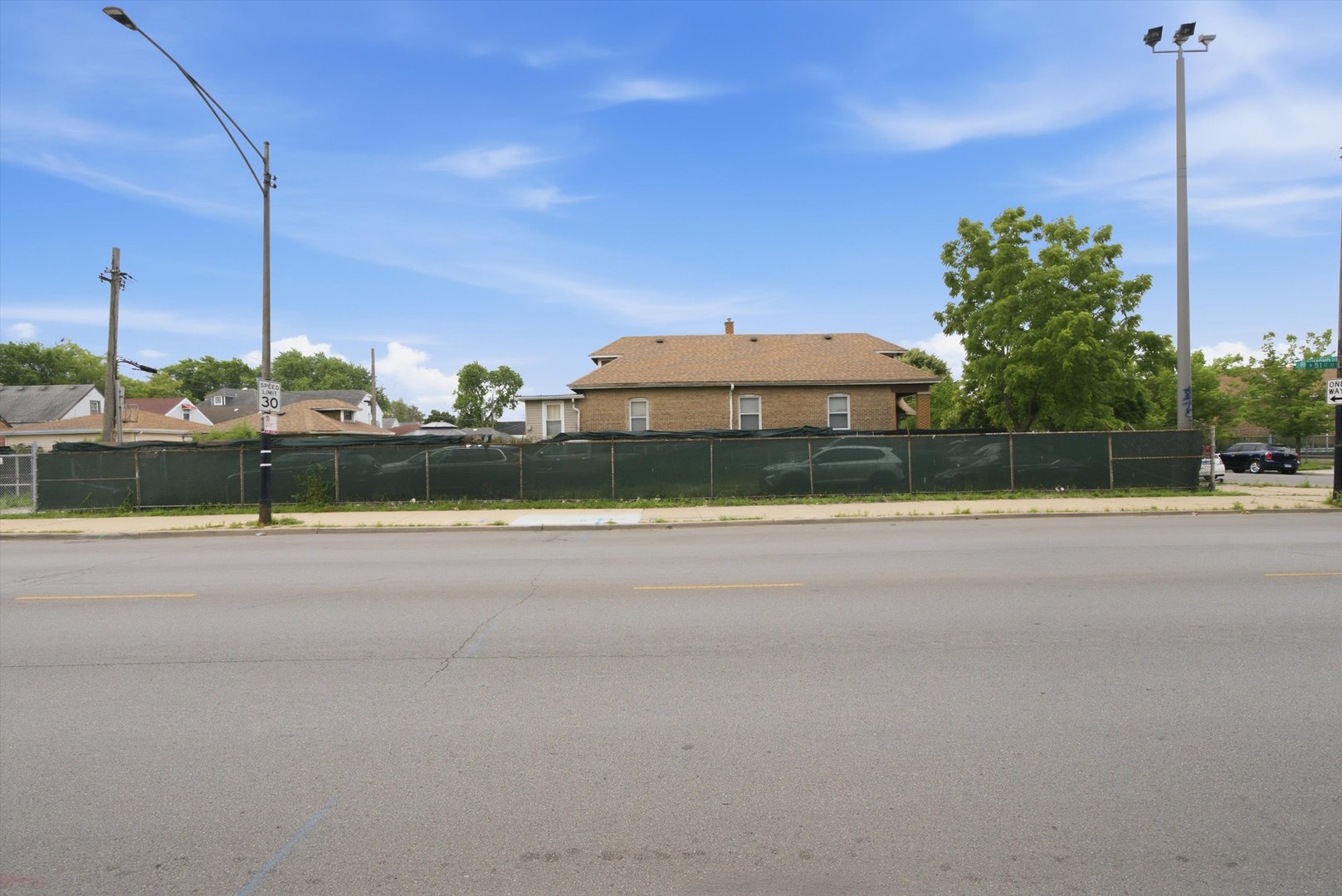 5101 S Richmond Street Property Photo 9