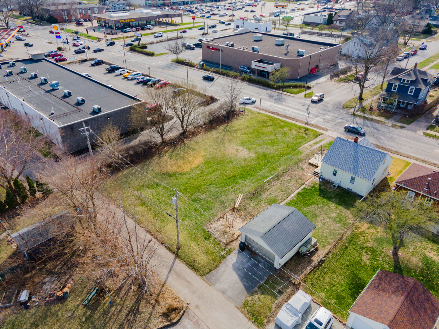 1629 30th Street Property Photo 3