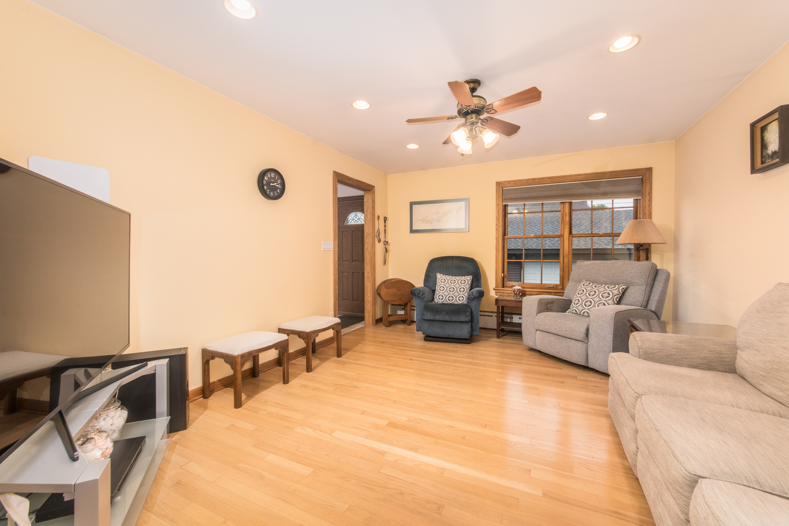 221 East Avenue Property Photo 14