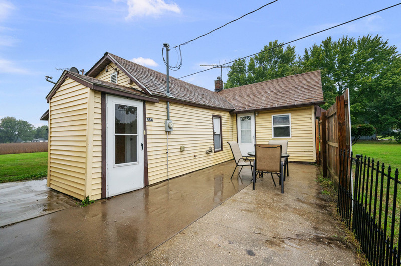 454 Docia Street Property Photo 19