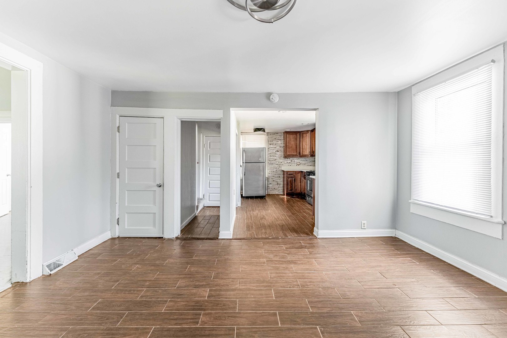 2520 Walnut Street Property Photo 16