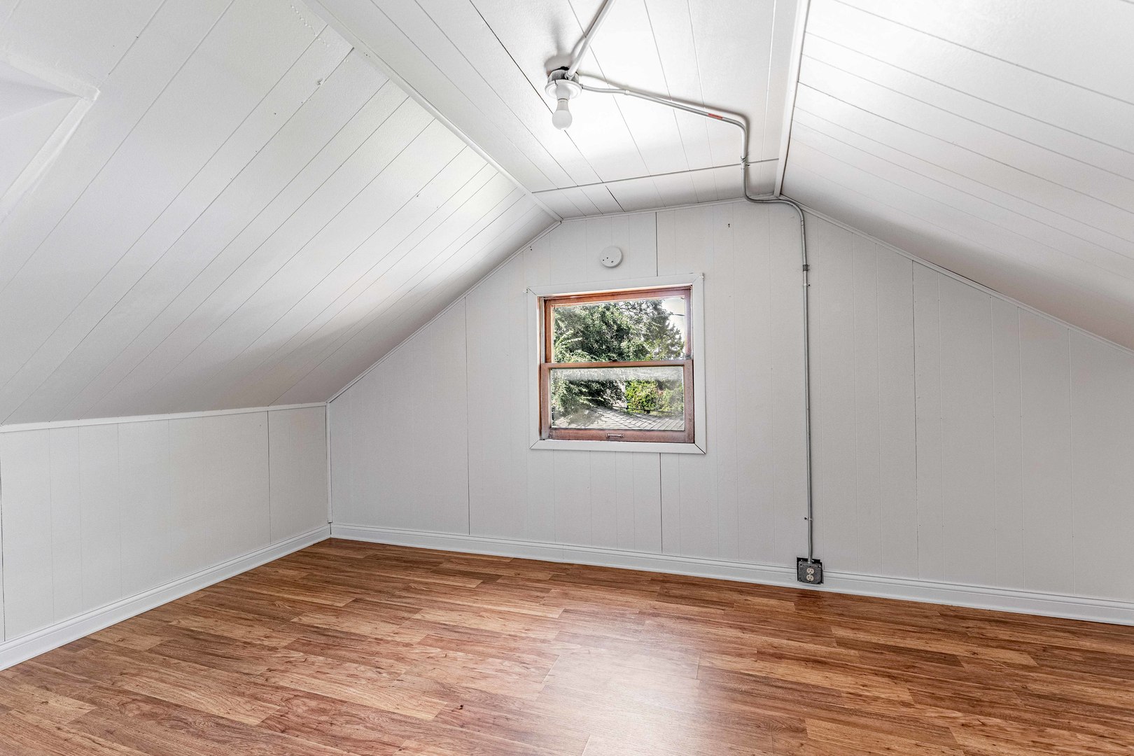 2520 Walnut Street Property Photo 19