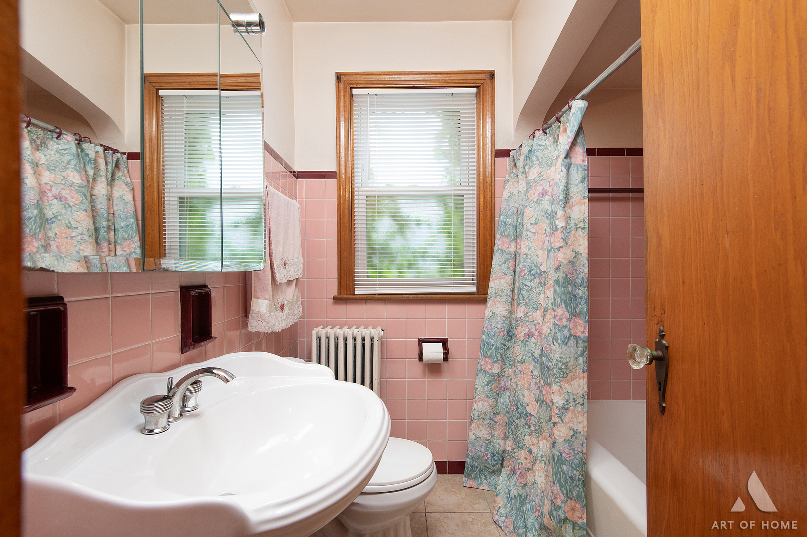 5537 S Normandy Avenue Property Photo 14
