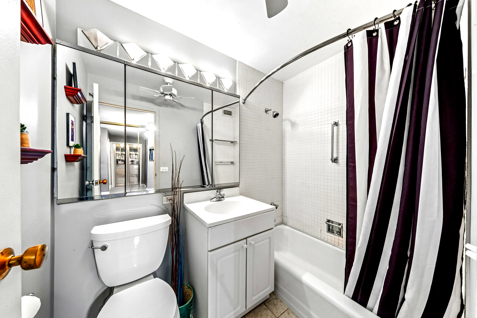 400 E Randolph Street 1223 Property Photo 13
