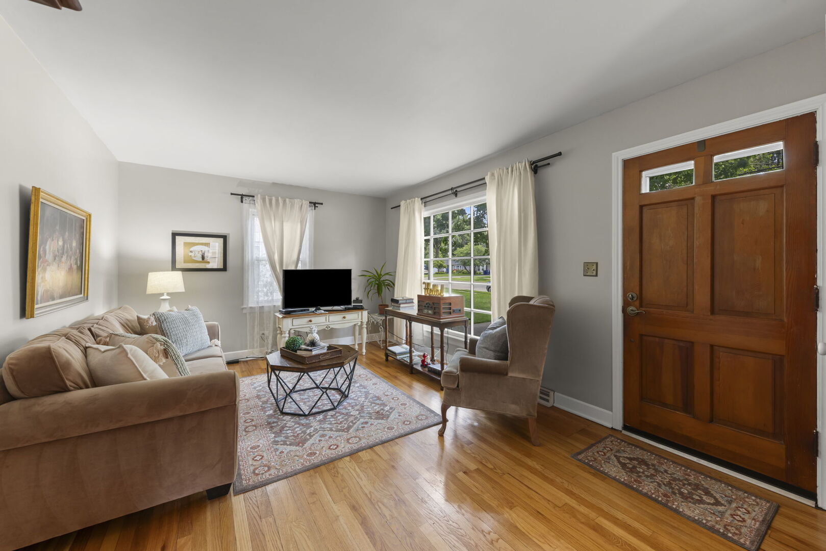1110 N President Street Property Photo 3