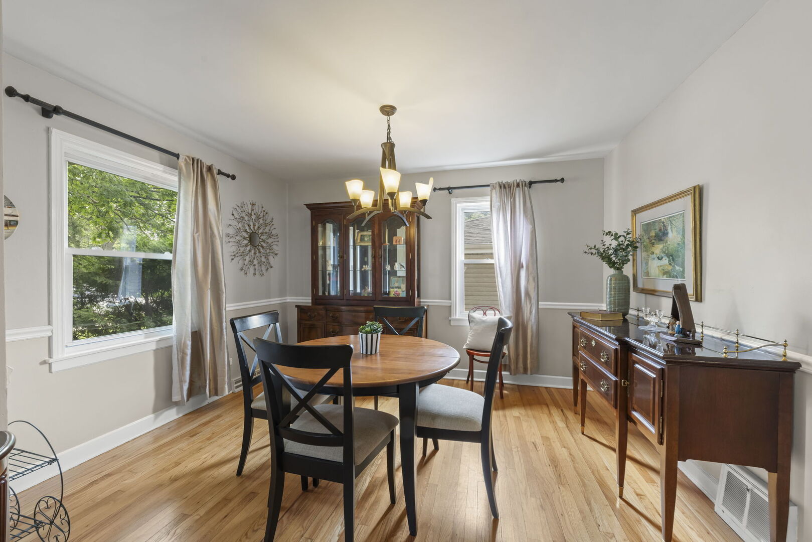 1110 N President Street Property Photo 6
