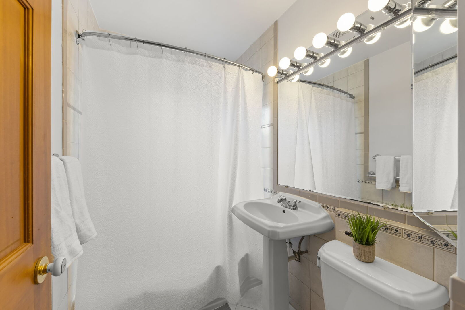 1110 N President Street Property Photo 16