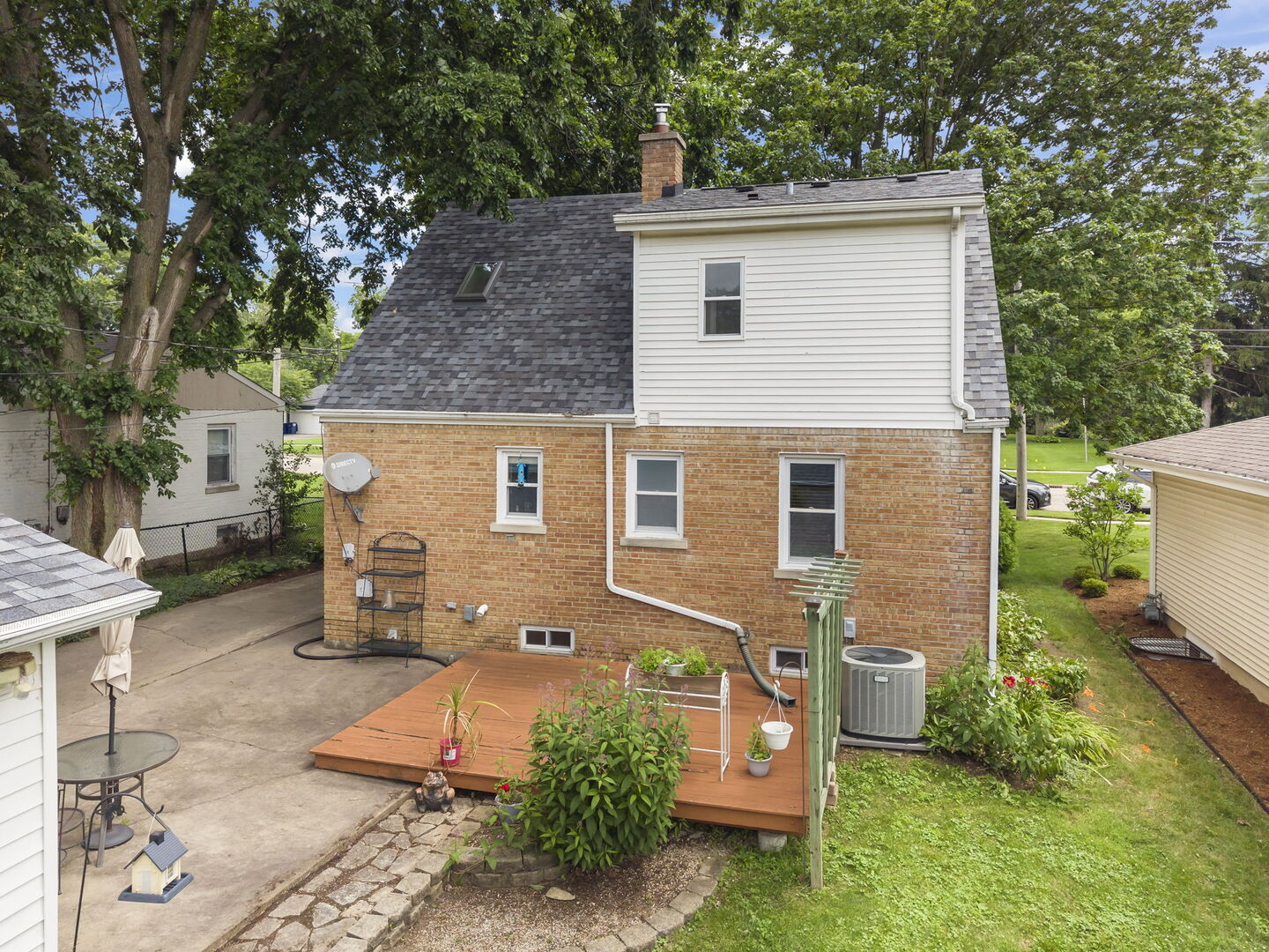 1110 N President Street Property Photo 25