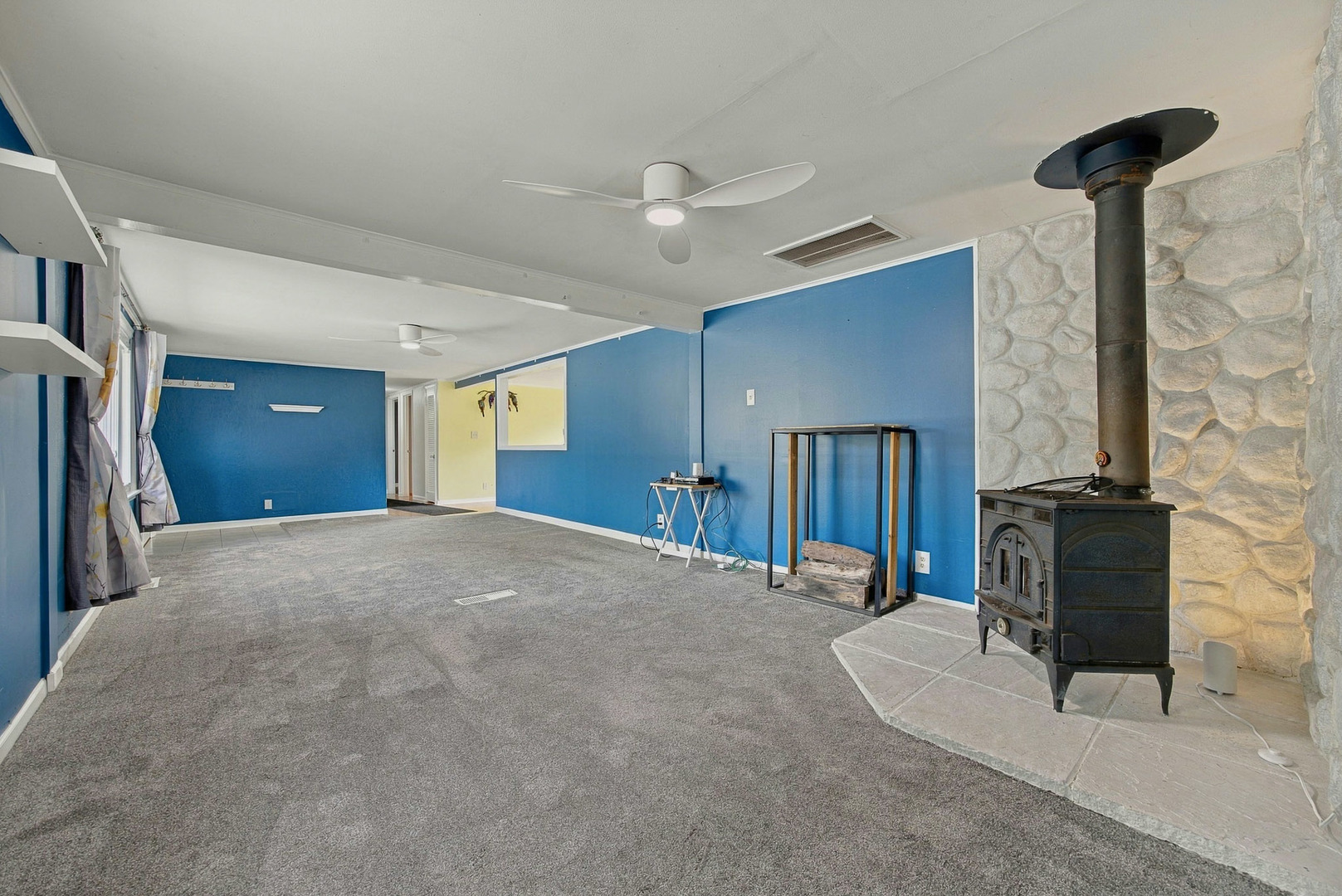 16539 W 144th Place Property Photo 4