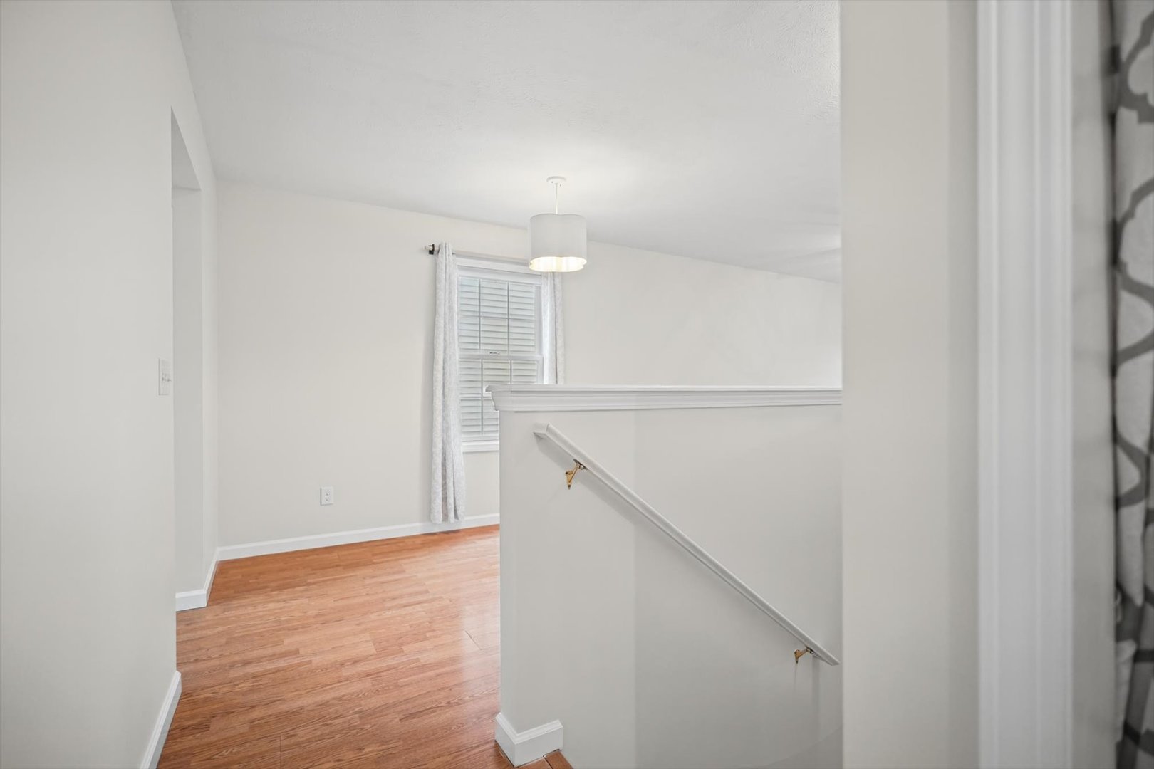 1419 S Smith Road Property Photo 42