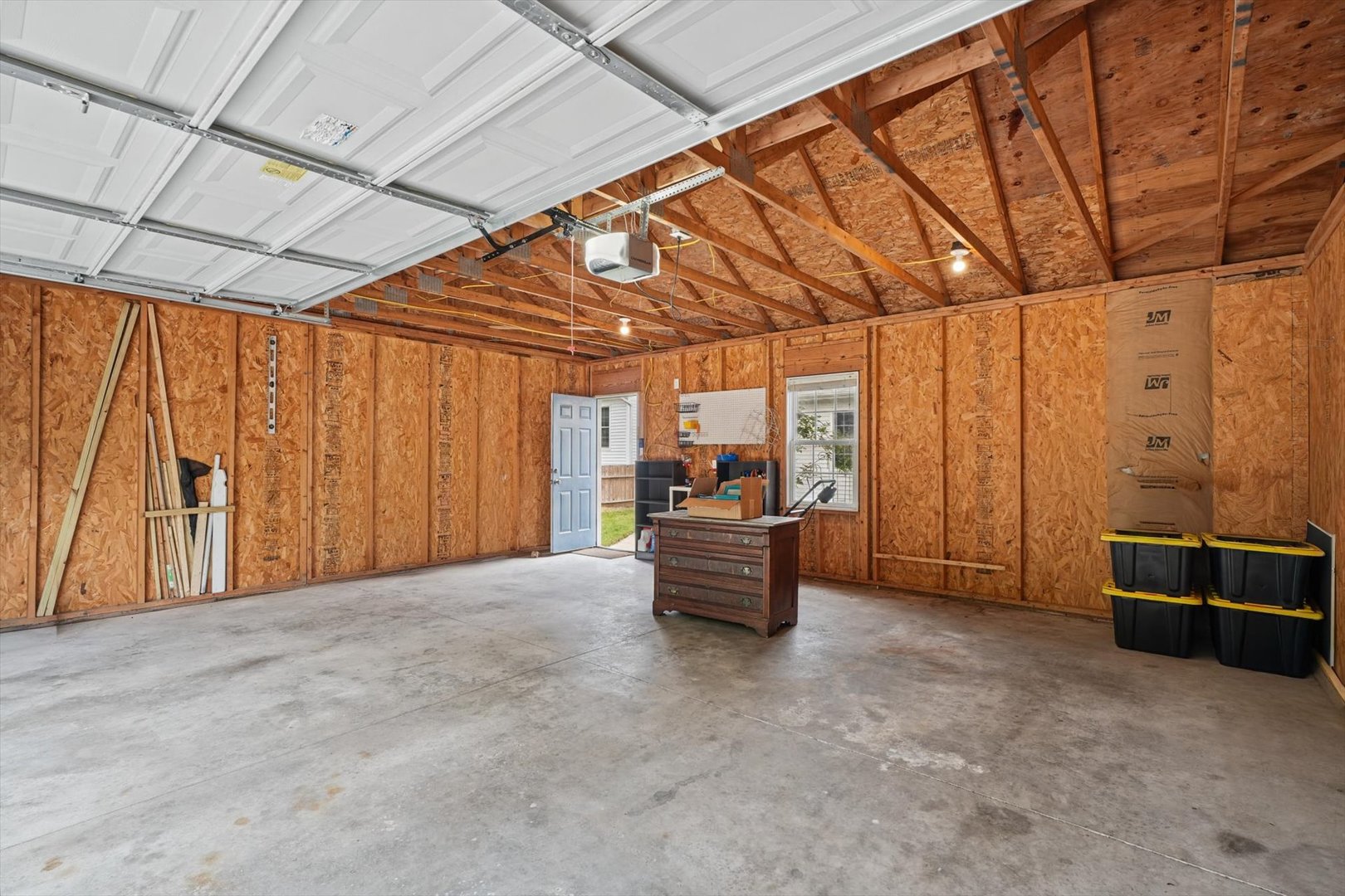 1419 S Smith Road Property Photo 49