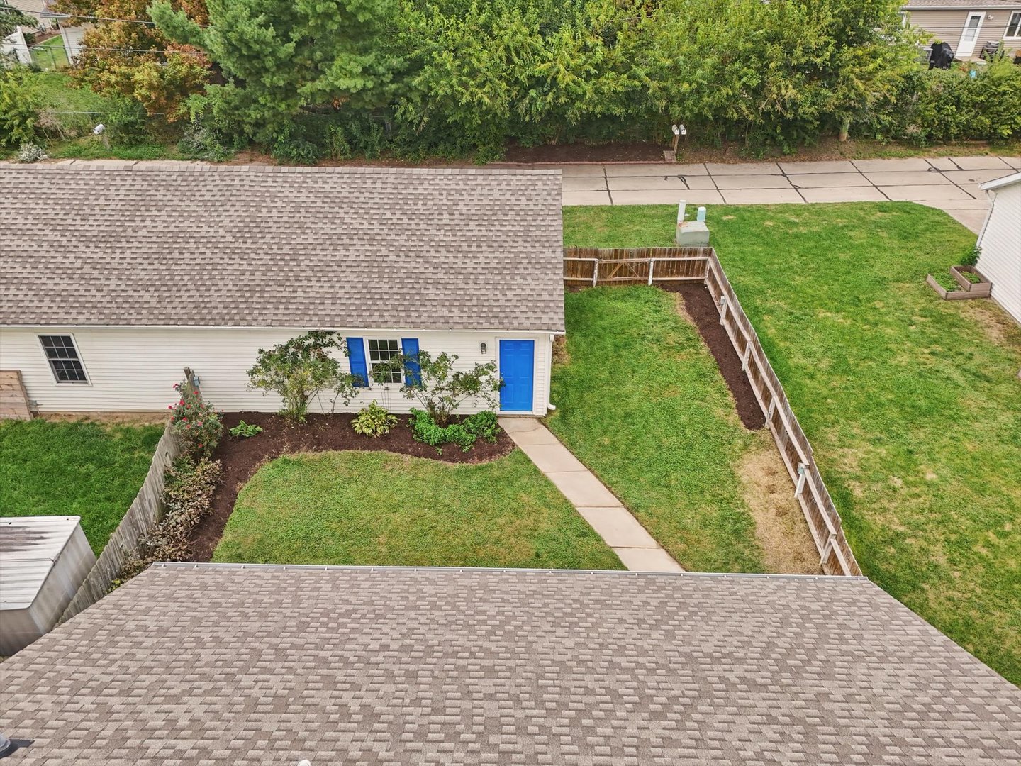 1419 S Smith Road Property Photo 54