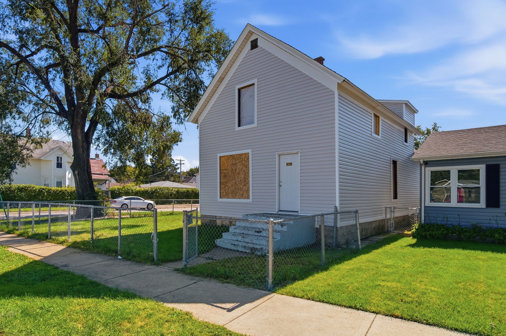 2837 Broadway Street Property Photo 2