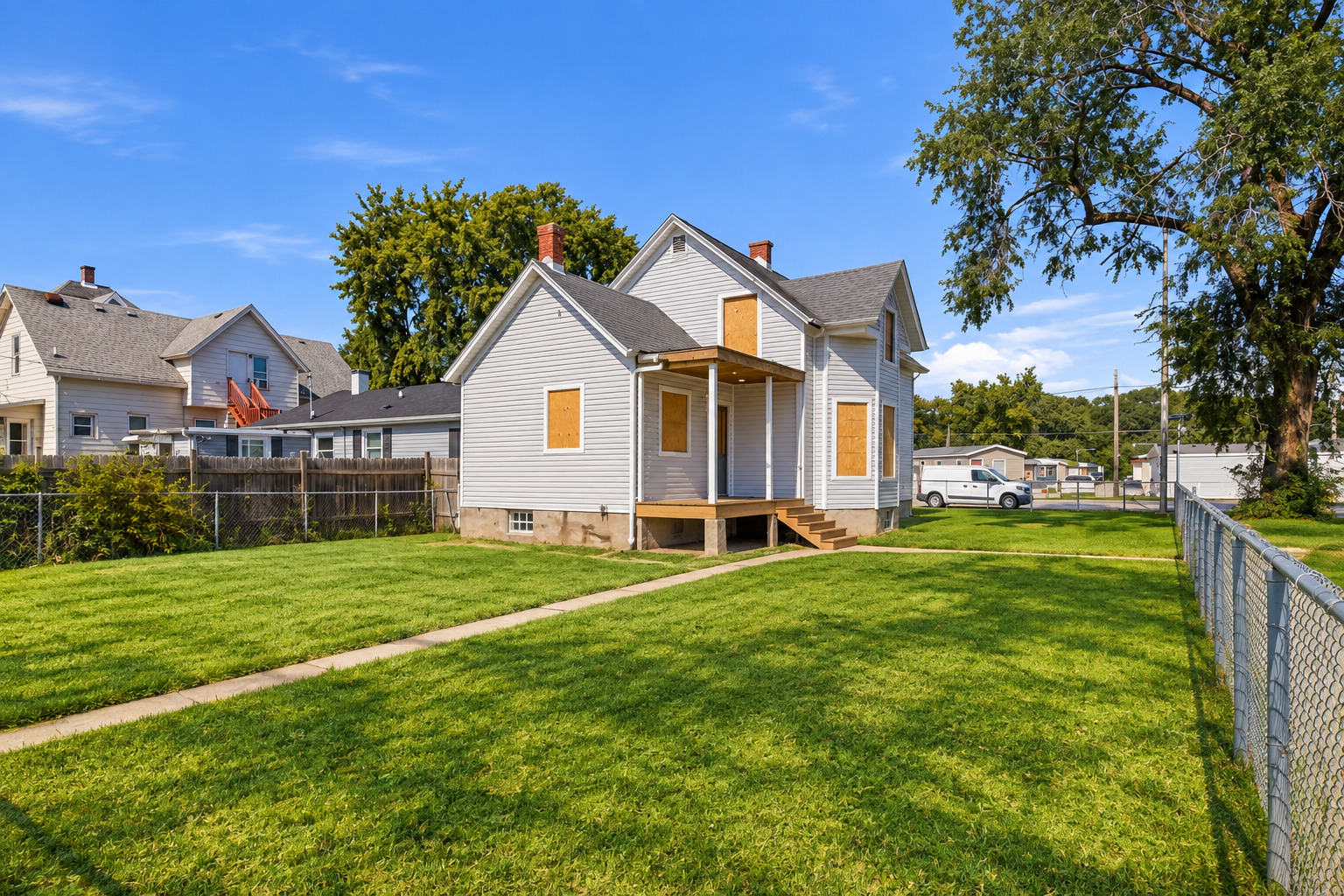 2837 Broadway Street Property Photo 6