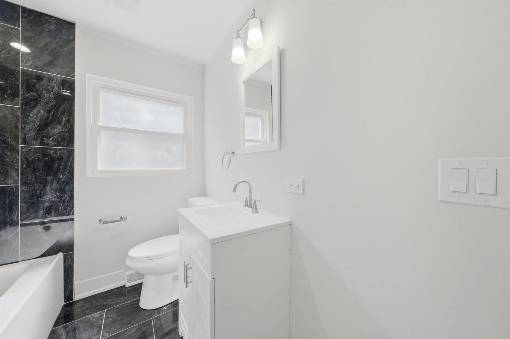 701 W 116th Street Property Photo 10