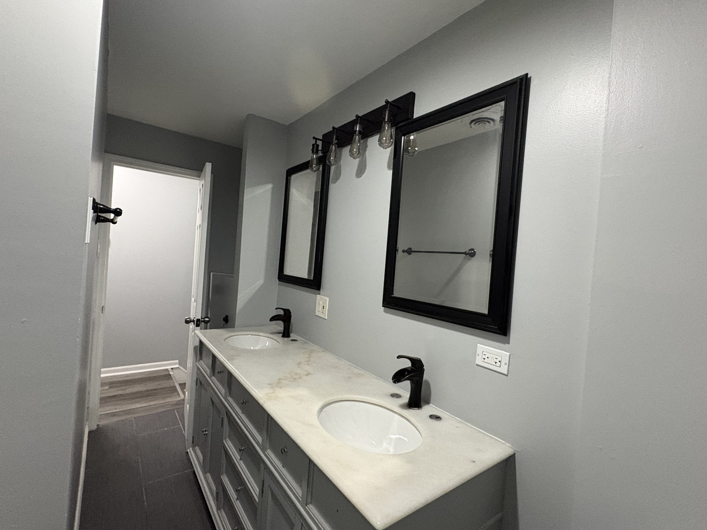 1621 Clay Court House Property Photo 27
