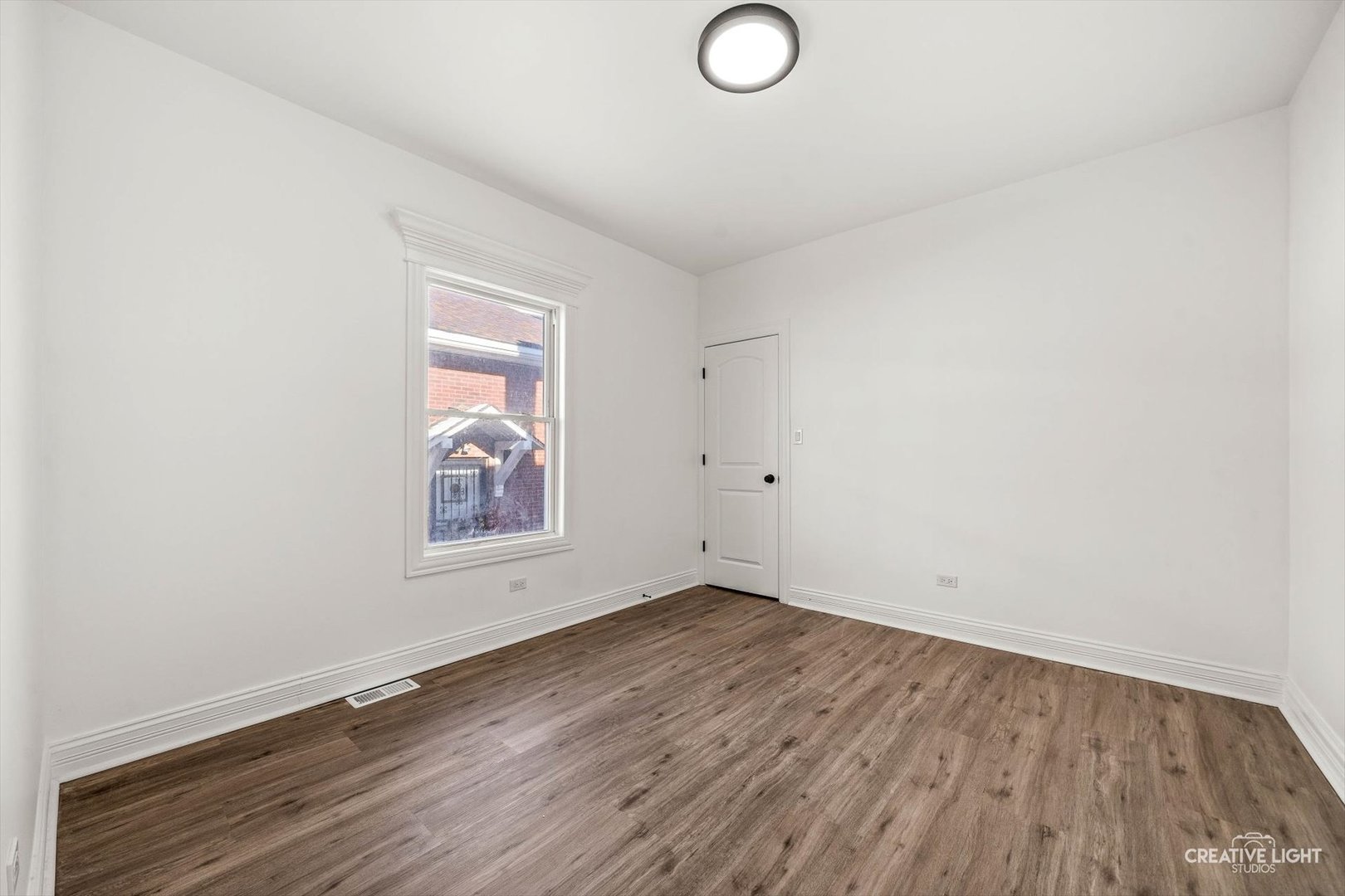 7724 S Chappel Avenue Property Photo 6