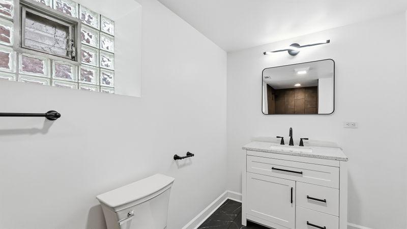 7724 S Chappel Avenue Property Photo 14