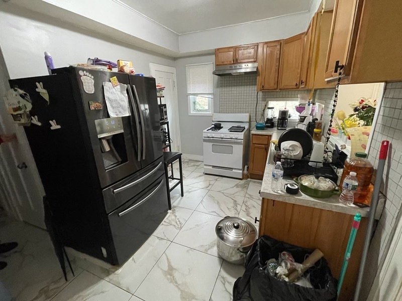 6146 S California Avenue Property Photo 7