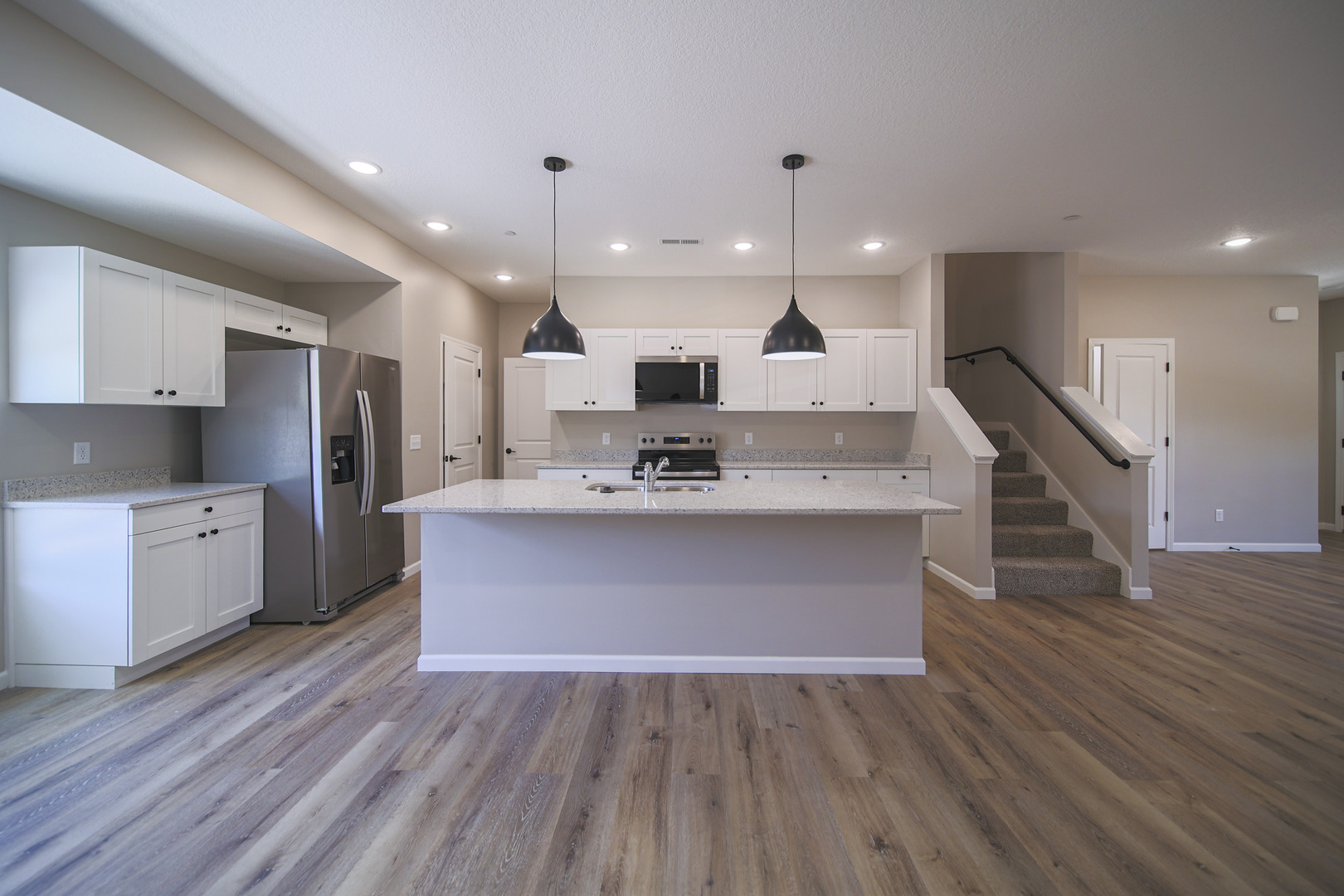 1208 Devils Glen Road Property Photo 3