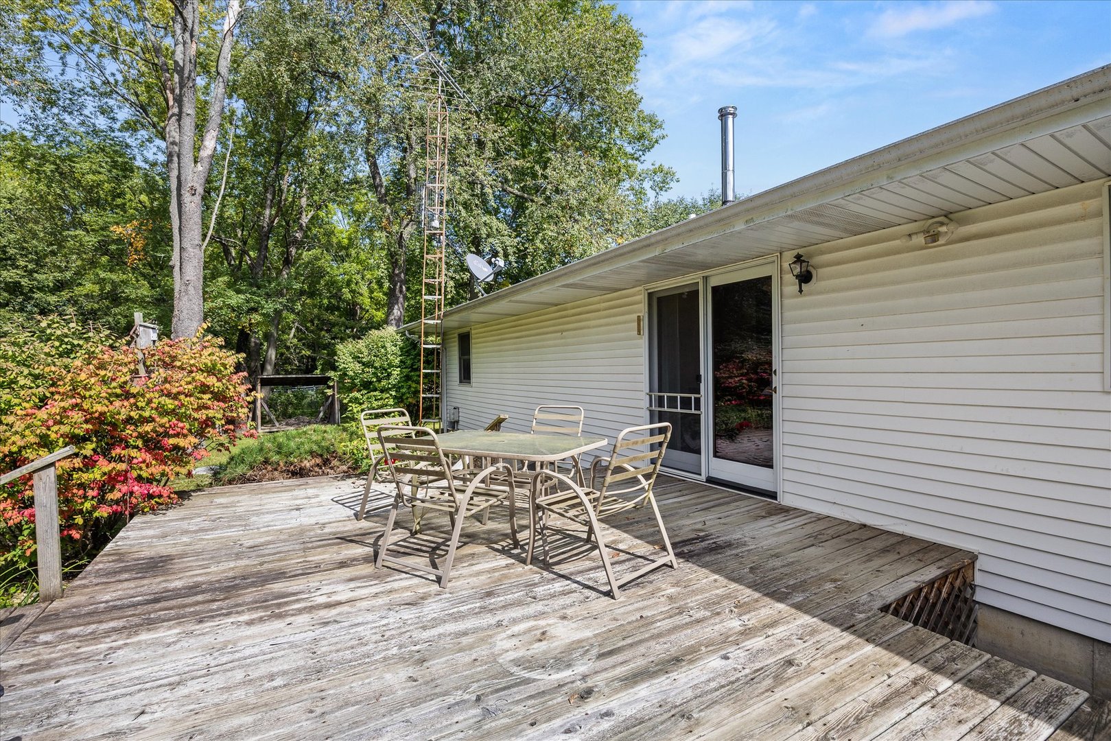 1608 S Hawthorne Road Property Photo 24