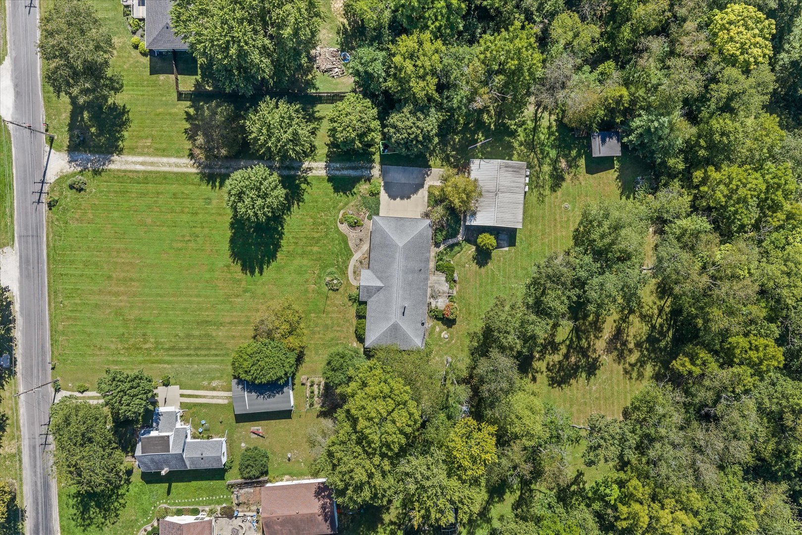 1608 S Hawthorne Road Property Photo 43