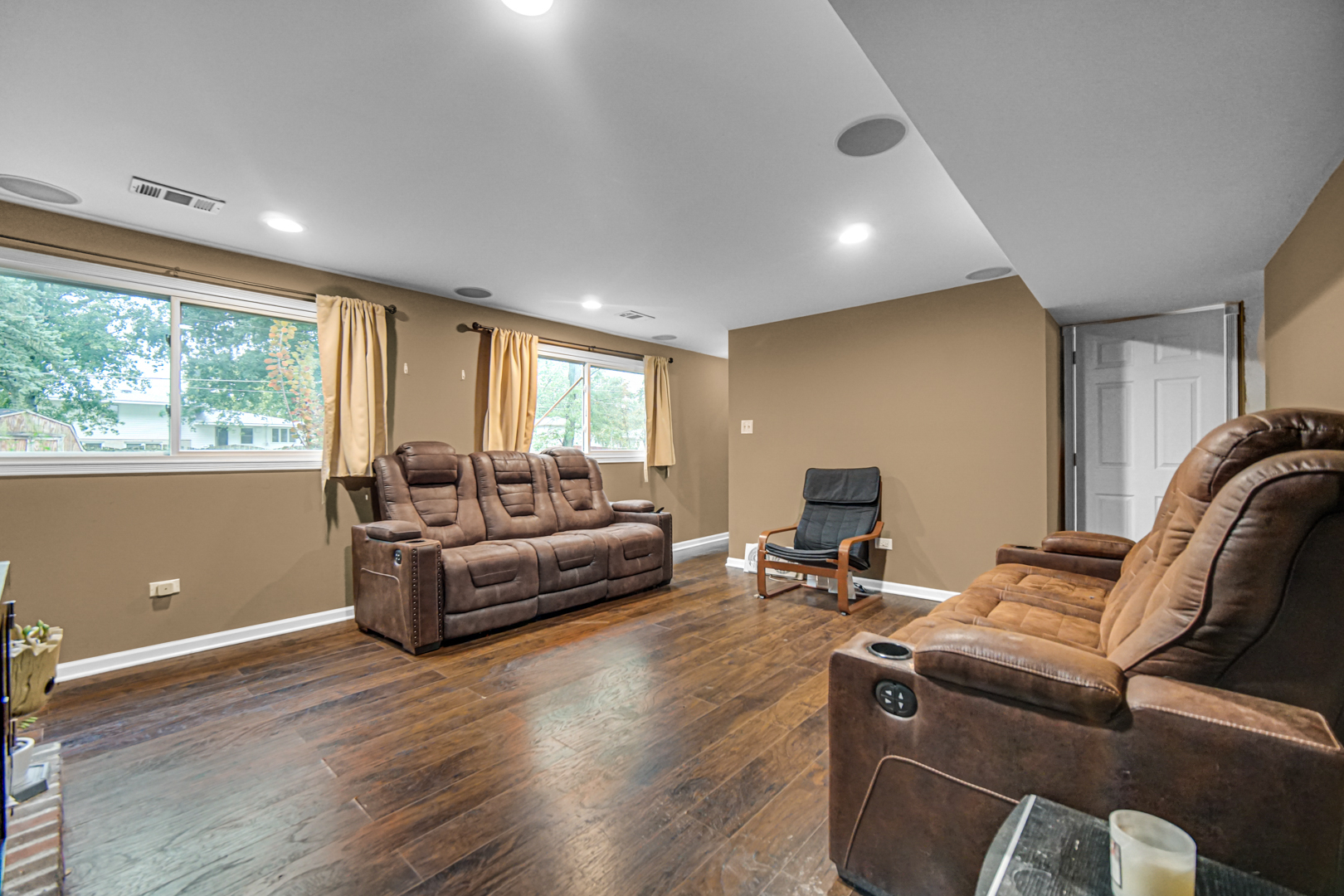 2837 191st Place Property Photo 5