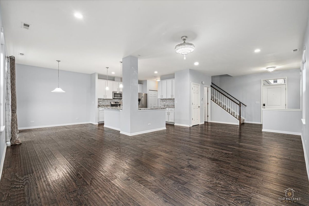 4177 Irving Road Property Photo 4