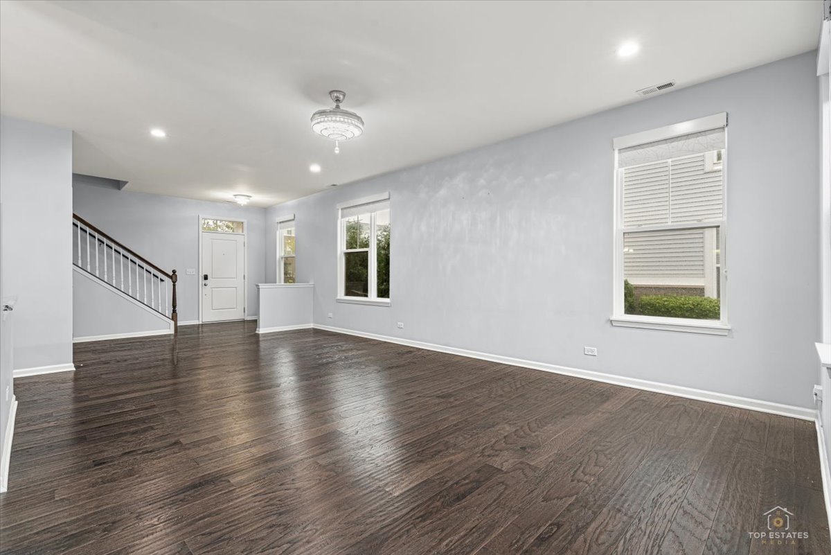 4177 Irving Road Property Photo 5