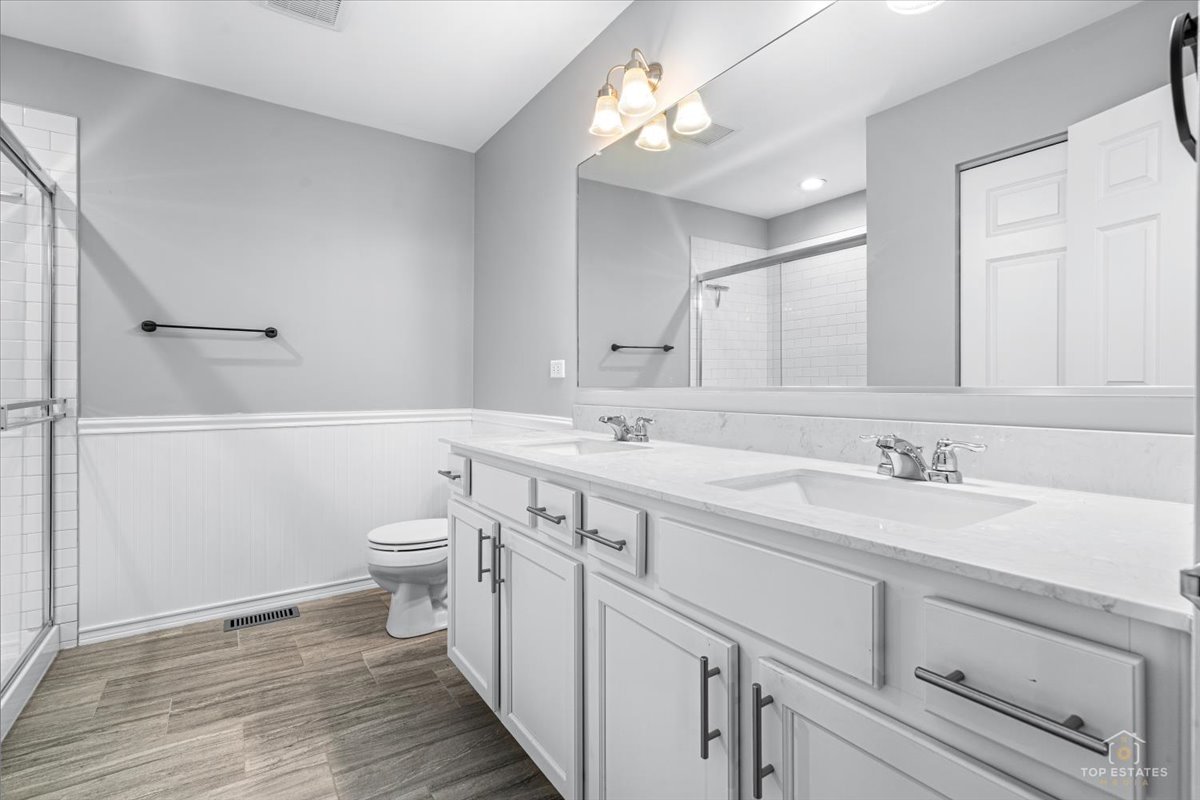 4177 Irving Road Property Photo 17